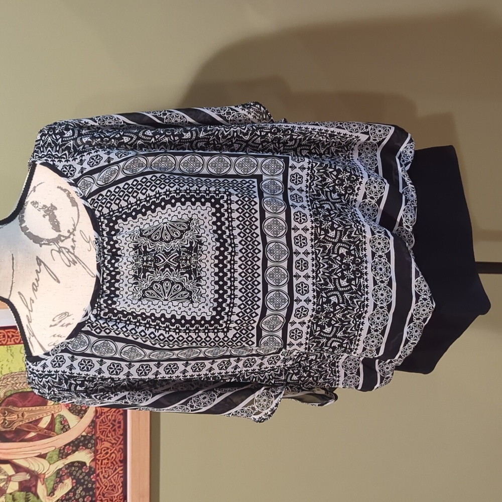JM Collection Flutter Sleeve Top